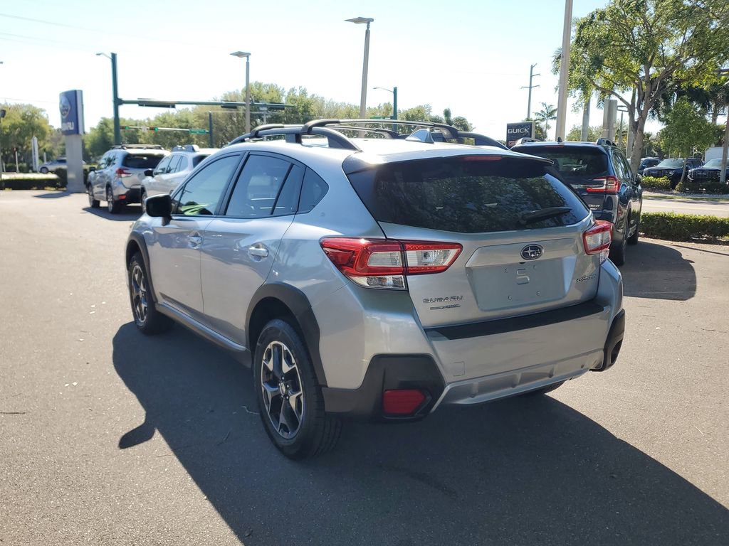 Used 2018 Subaru Crosstrek 2.0i Premium w/ Eyesight System image 3