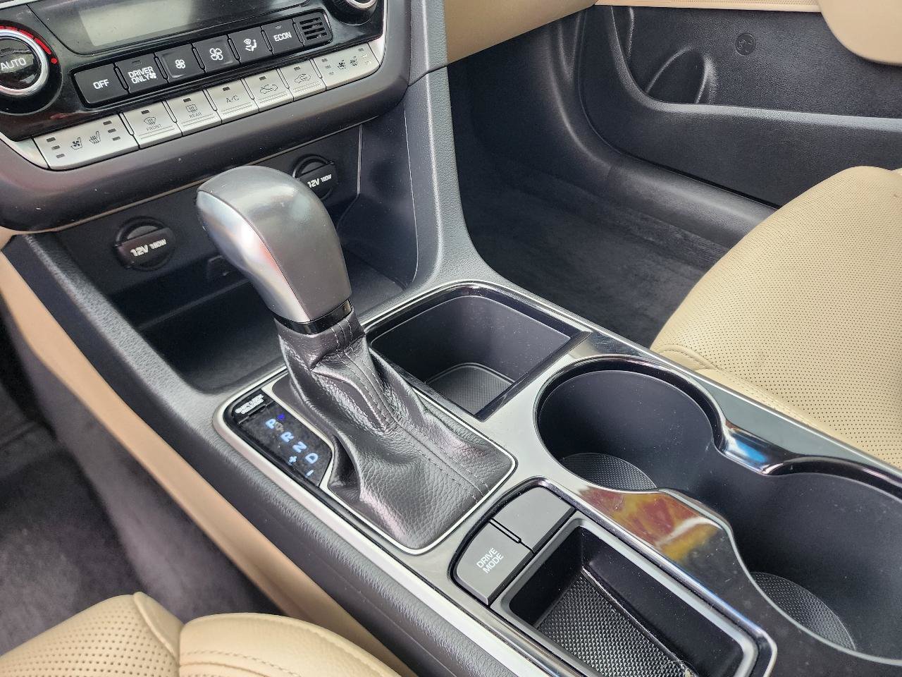 Used 2018 Hyundai Sonata Limited FWD image 15