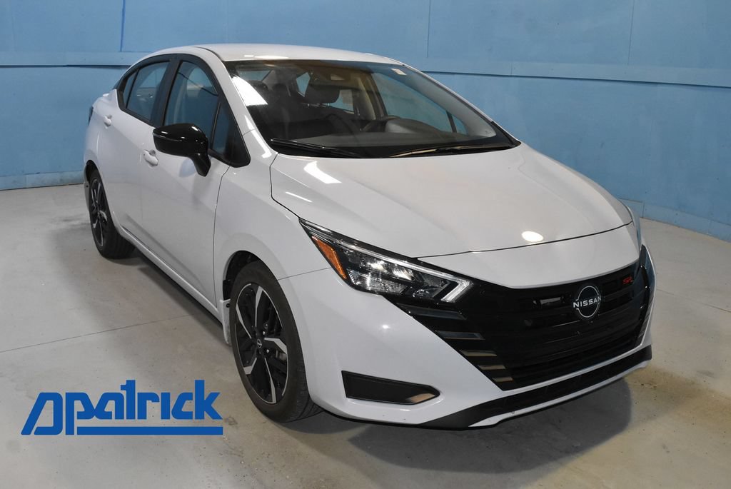 Certified 2024 Nissan Versa SR w/ Trunk Package FWD image 1