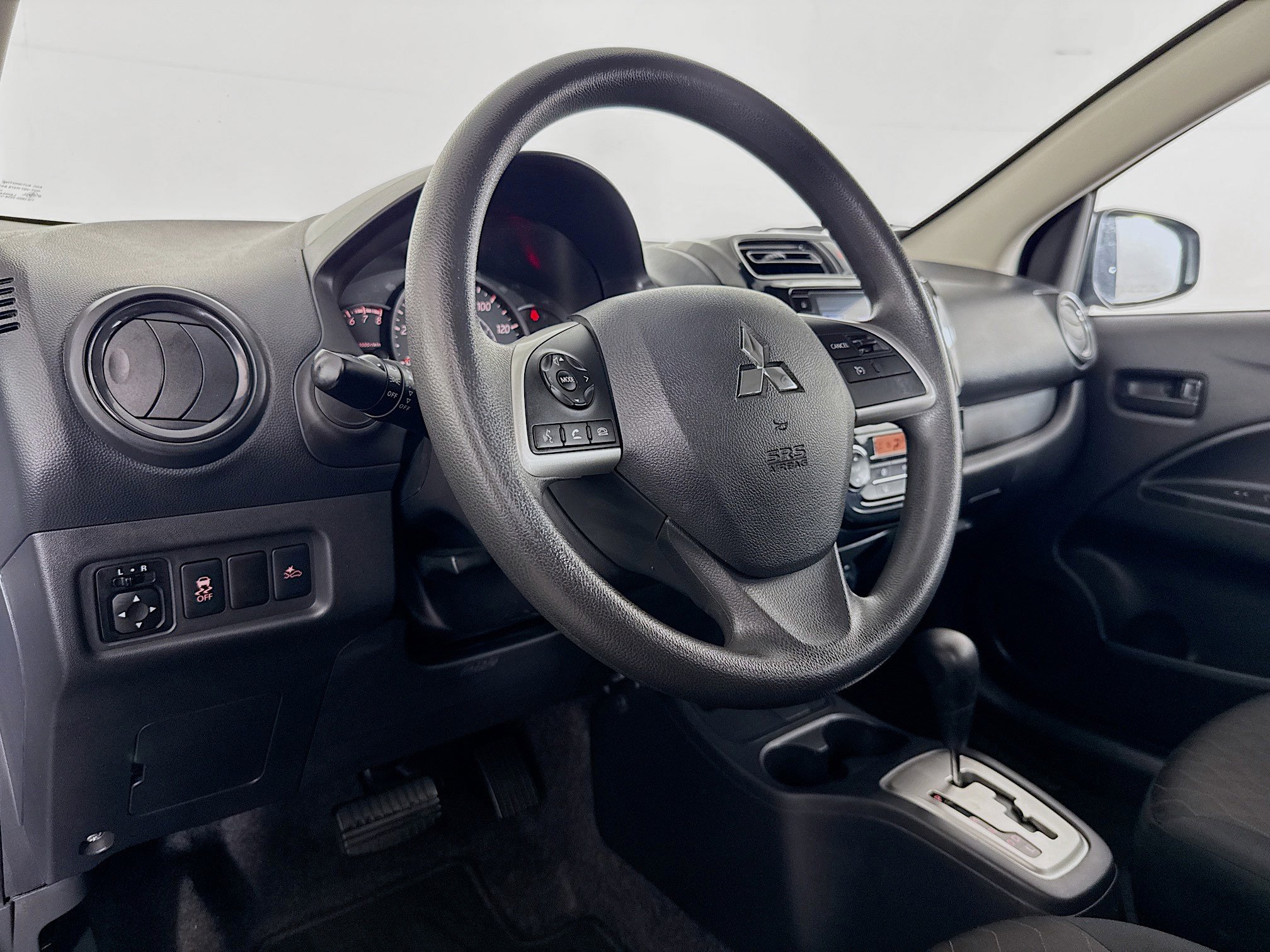 Used 2024 Mitsubishi Mirage ES FWD image 21