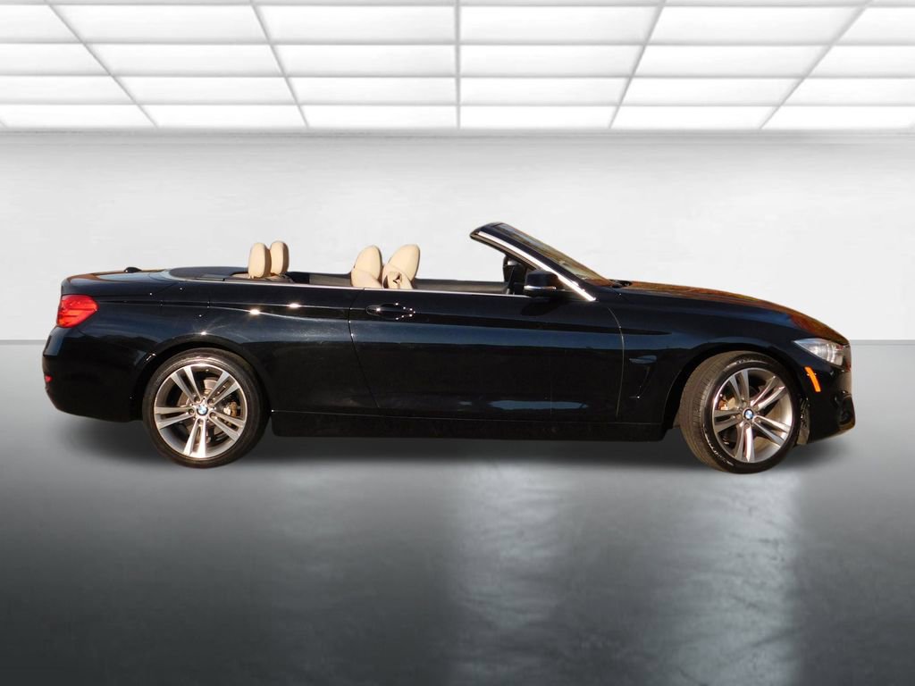 Used 2016 BMW 428i xDrive Convertible image 2