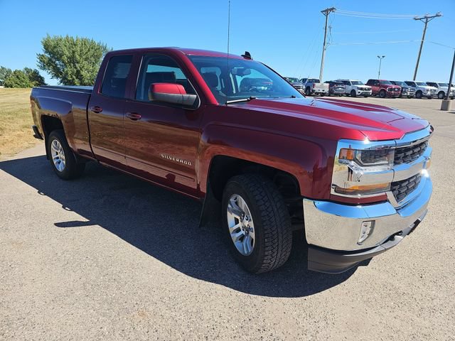 Used 2016 Chevrolet Silverado 1500 LT w/ All Star Edition AWD/4WD image 7