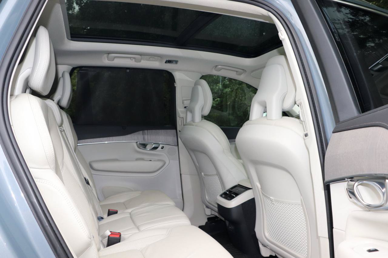 Used 2021 Volvo XC90 T6 Inscription w/ Advanced Package AWD/4WD image 40