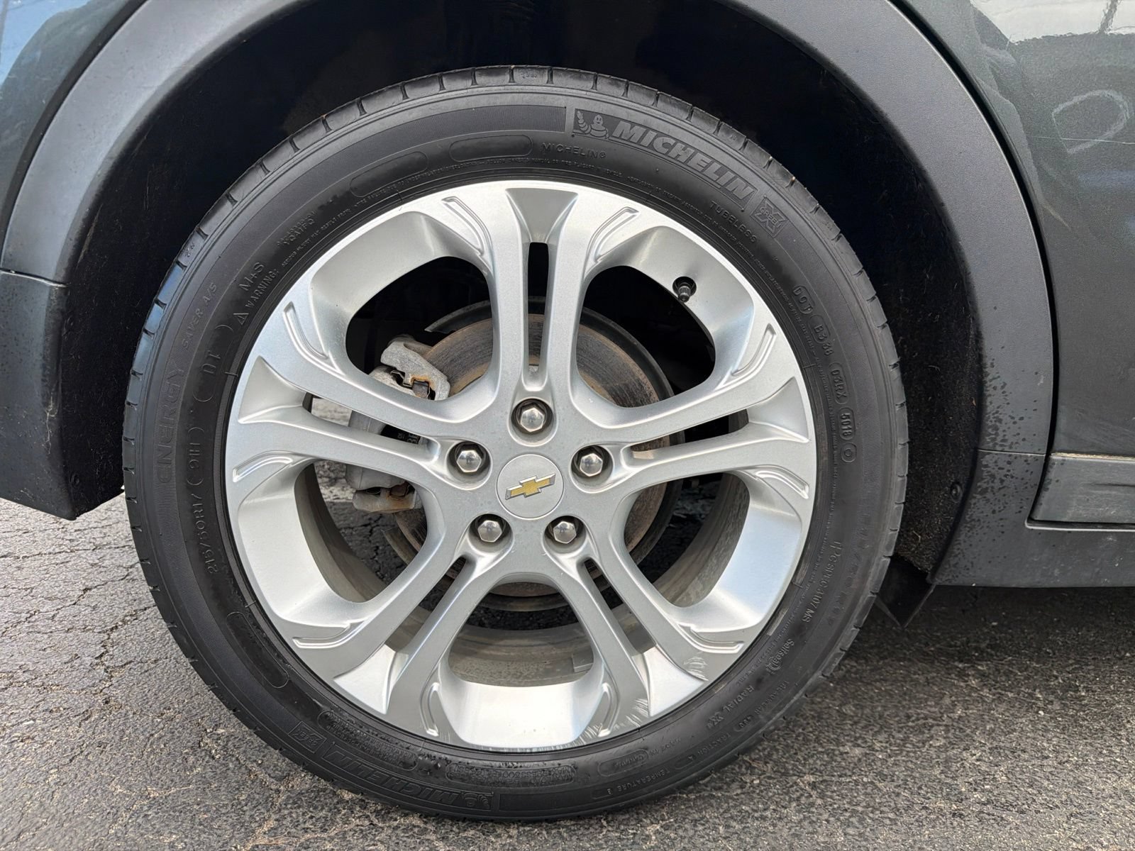 Used 2019 Chevrolet Bolt LT FWD image 37