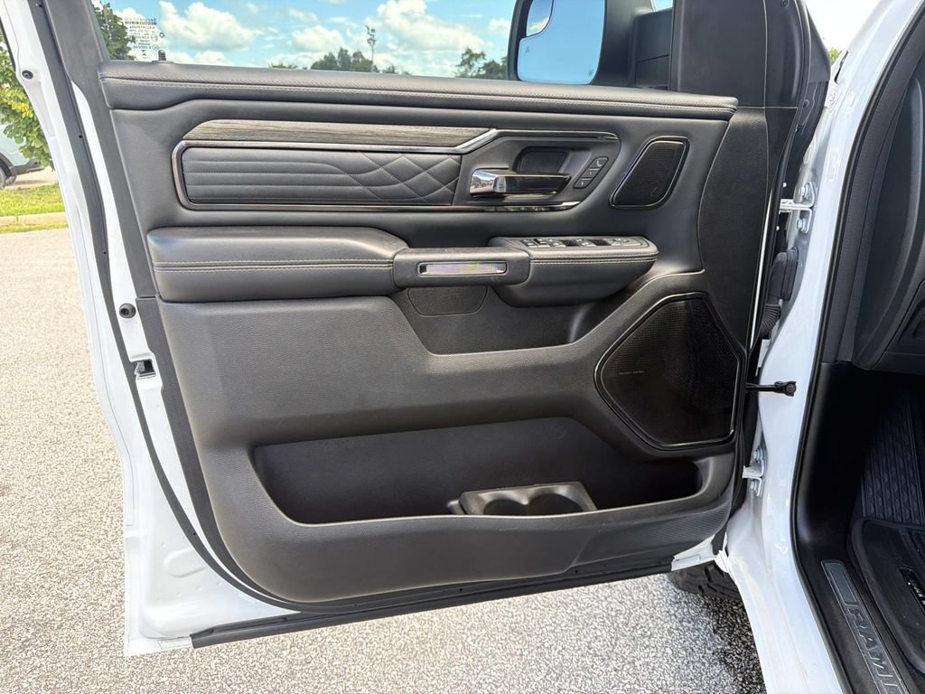 Used 2025 RAM 1500 Limited w/ Bed Utility Group AWD/4WD image 15