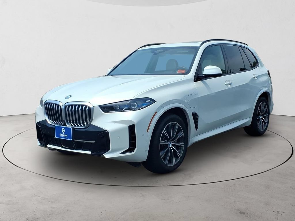 Used 2024 BMW X5 xDrive50e w/ M Sport Package AWD/4WD image 1
