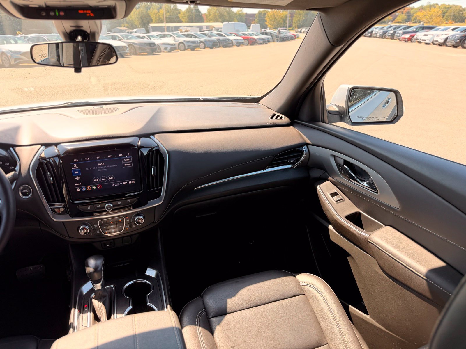 Used 2022 Chevrolet Traverse LT AWD/4WD image 32