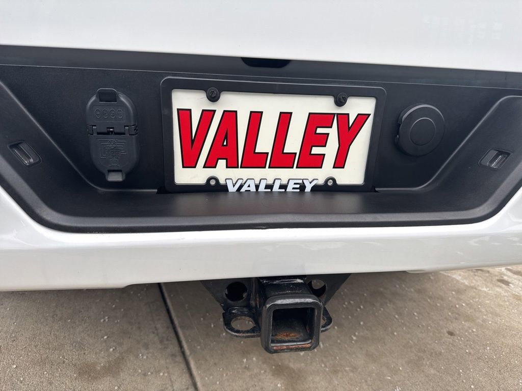 Used 2023 GMC Sierra 1500 Pro w/ Graphite Edition image 17