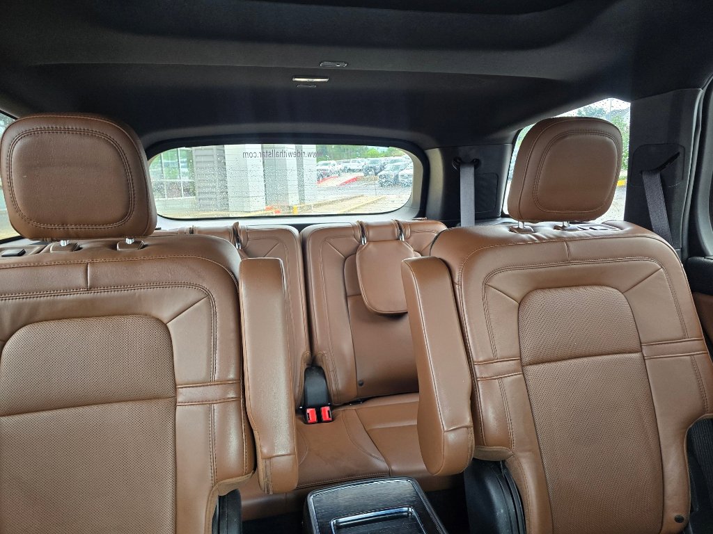 Used 2020 Lincoln Aviator Reserve w/ Equipment Group 202A AWD/4WD image 14
