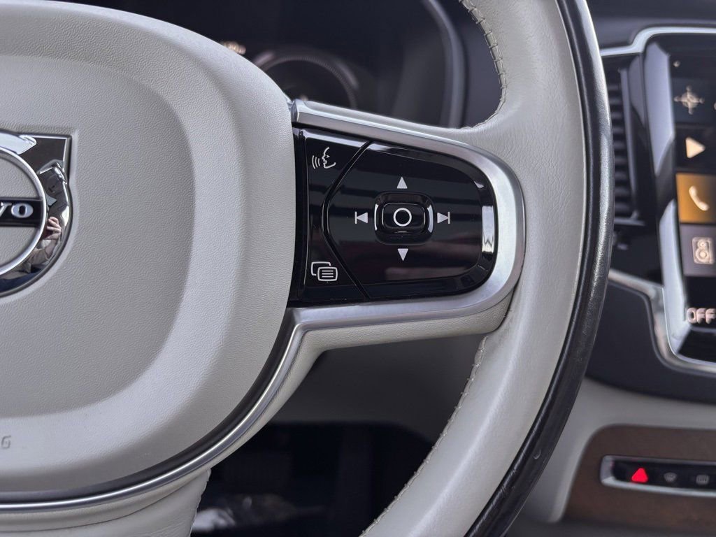 Used 2020 Volvo XC90 T8 Inscription image 7