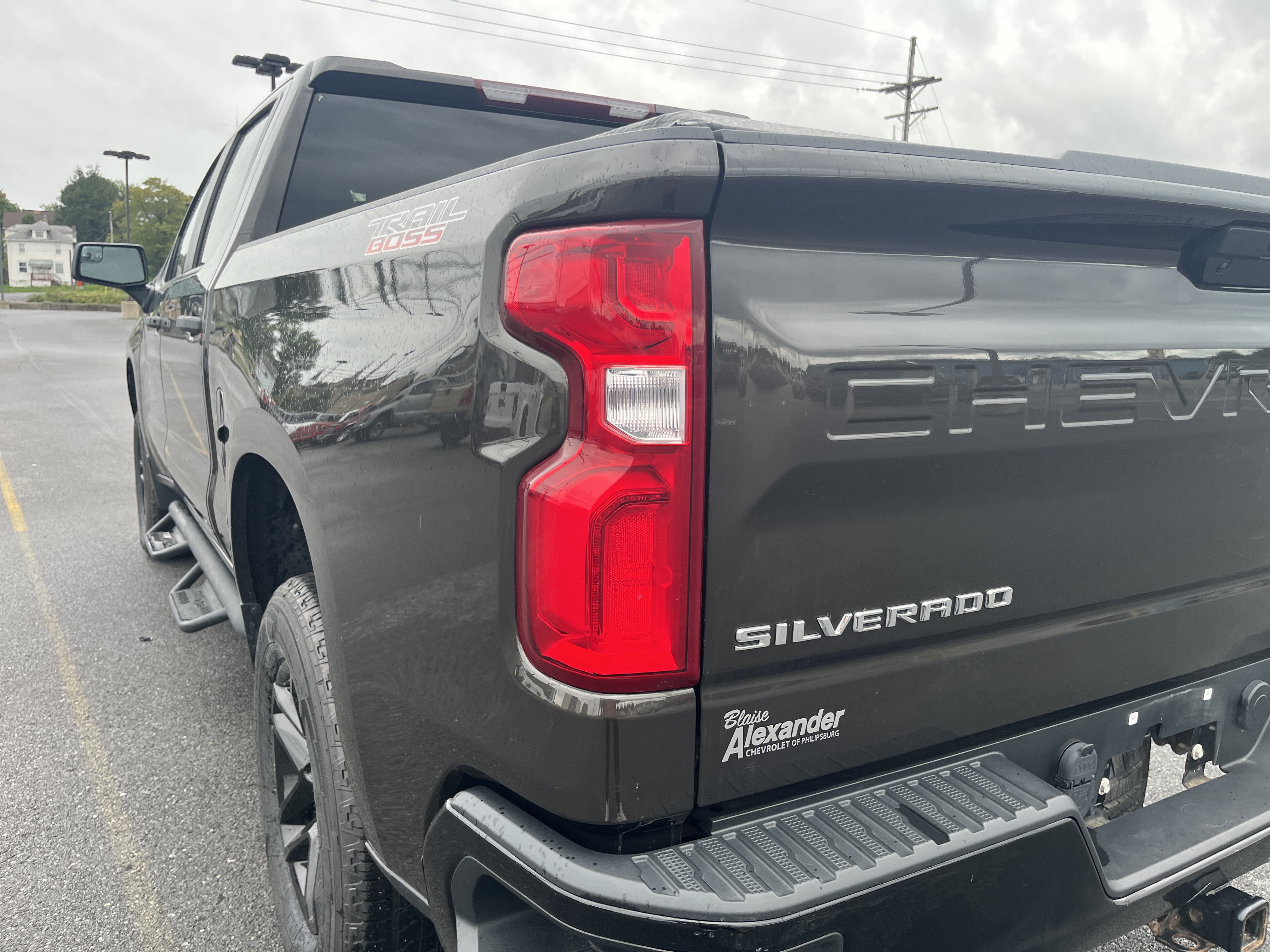 Used 2021 Chevrolet Silverado 1500 Custom Trail Boss AWD/4WD image 14