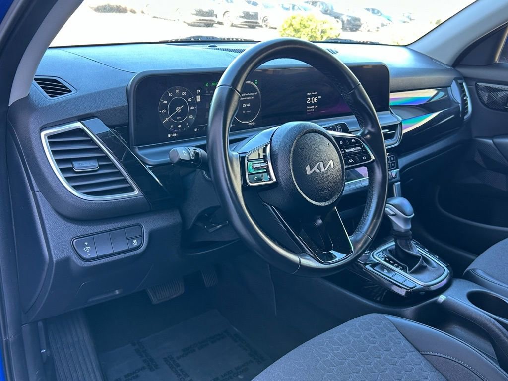 Used 2024 Kia Seltos X-Line image 15