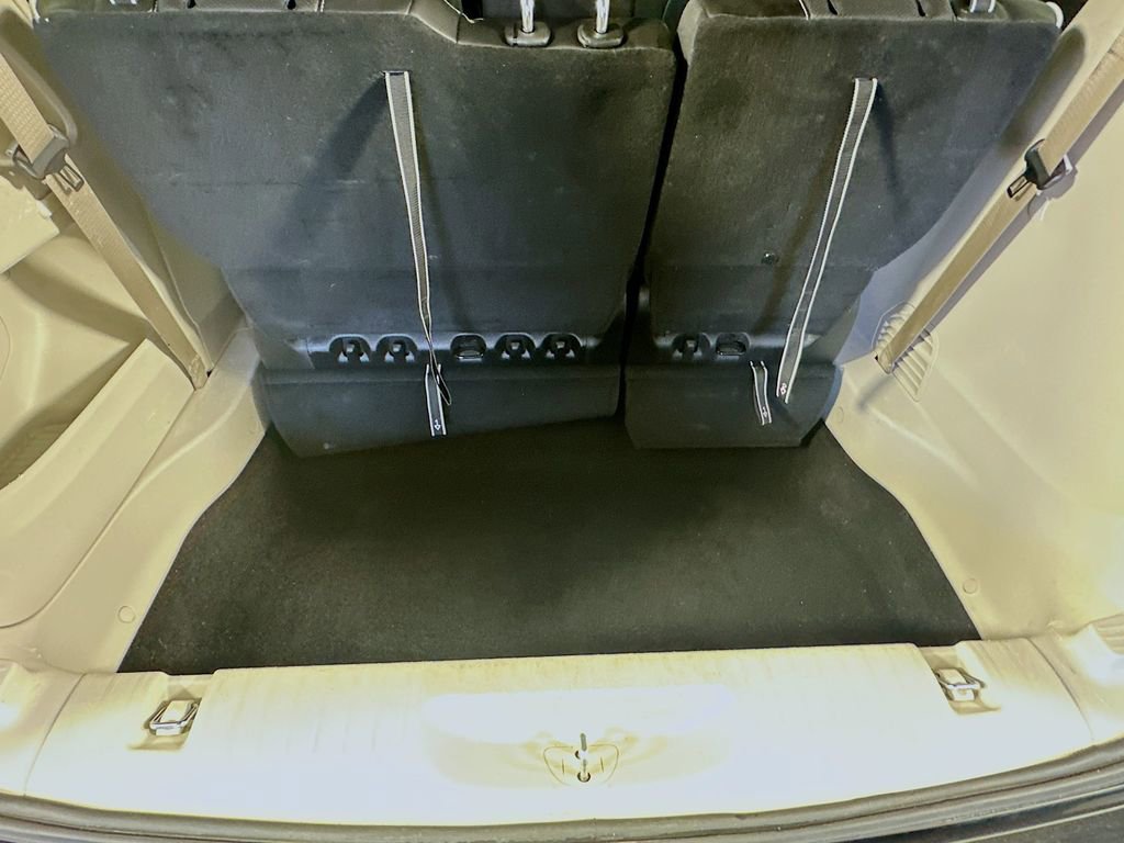 Certified 2024 Chrysler Pacifica Limited image 38