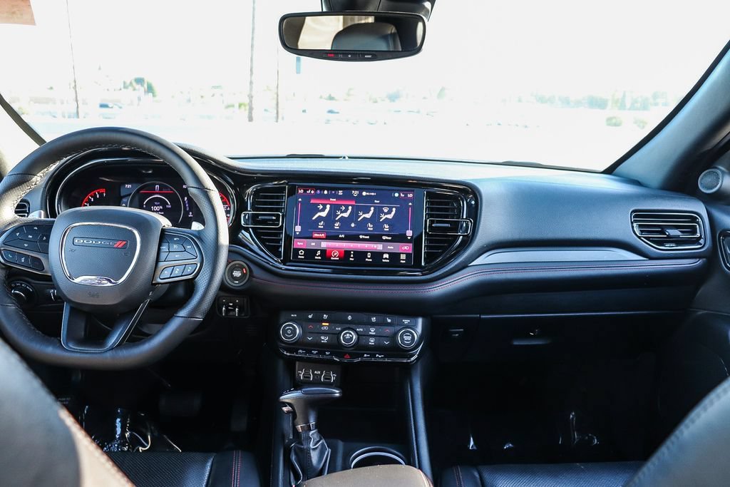 Used 2024 Dodge Durango GT AWD/4WD image 15
