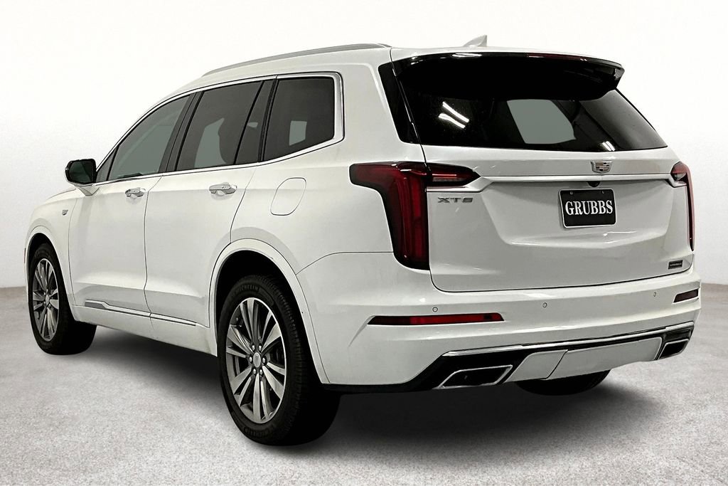 Used 2021 Cadillac XT6 Premium Luxury image 15