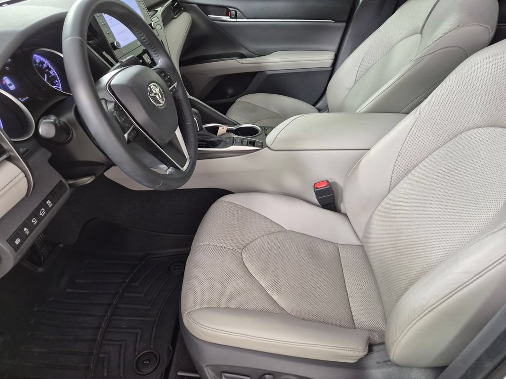 Used 2021 Toyota Camry XLE w/ Navigation Upgrade Package FWD image 22