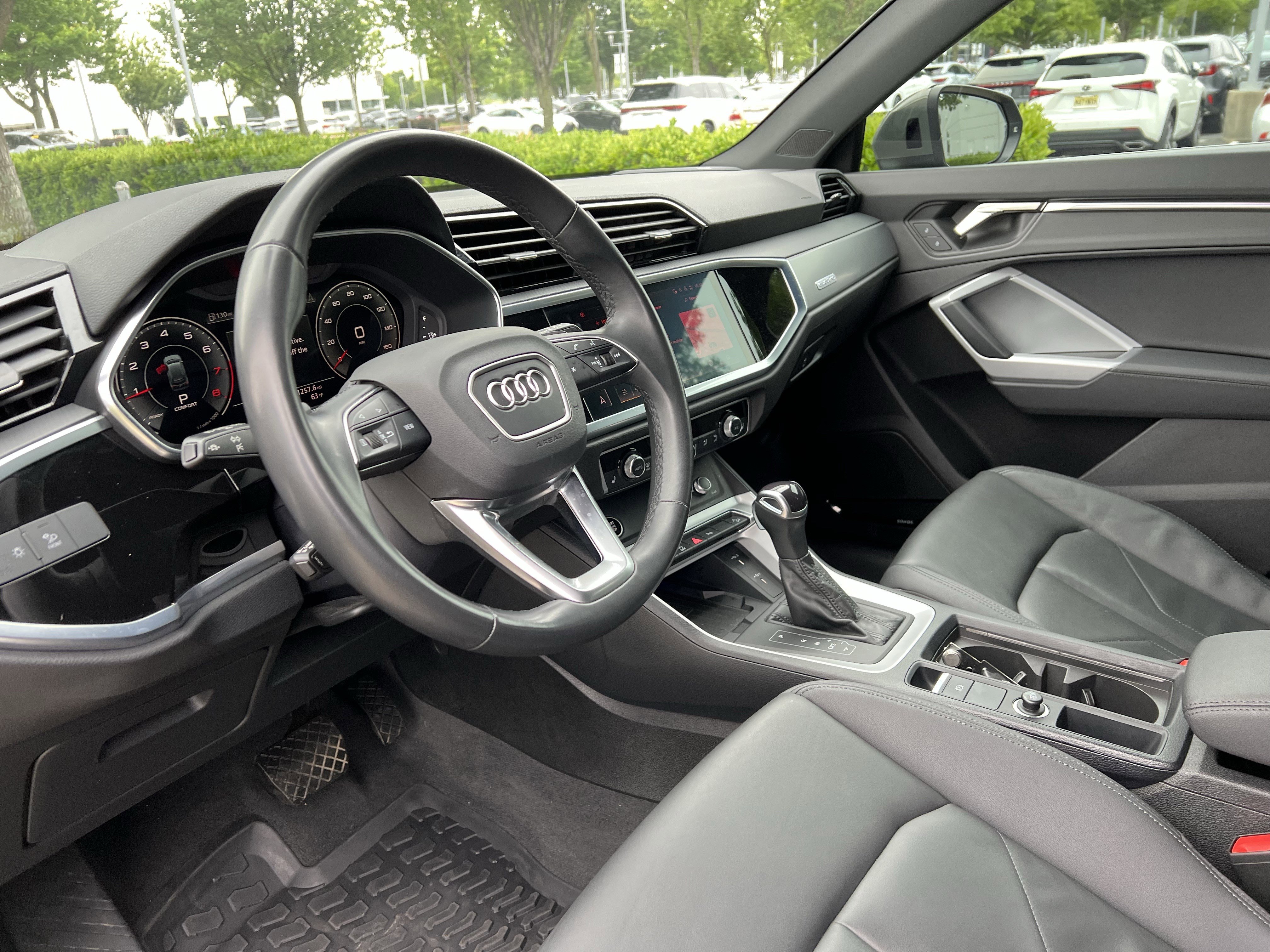 Certified 2023 Audi Q3 2.0T Premium Plus w/ Premium Plus Package AWD/4WD image 17
