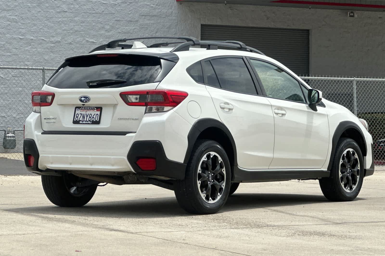 Used 2021 Subaru Crosstrek 2.0i Premium w/ Popular Package #3 AWD/4WD image 3