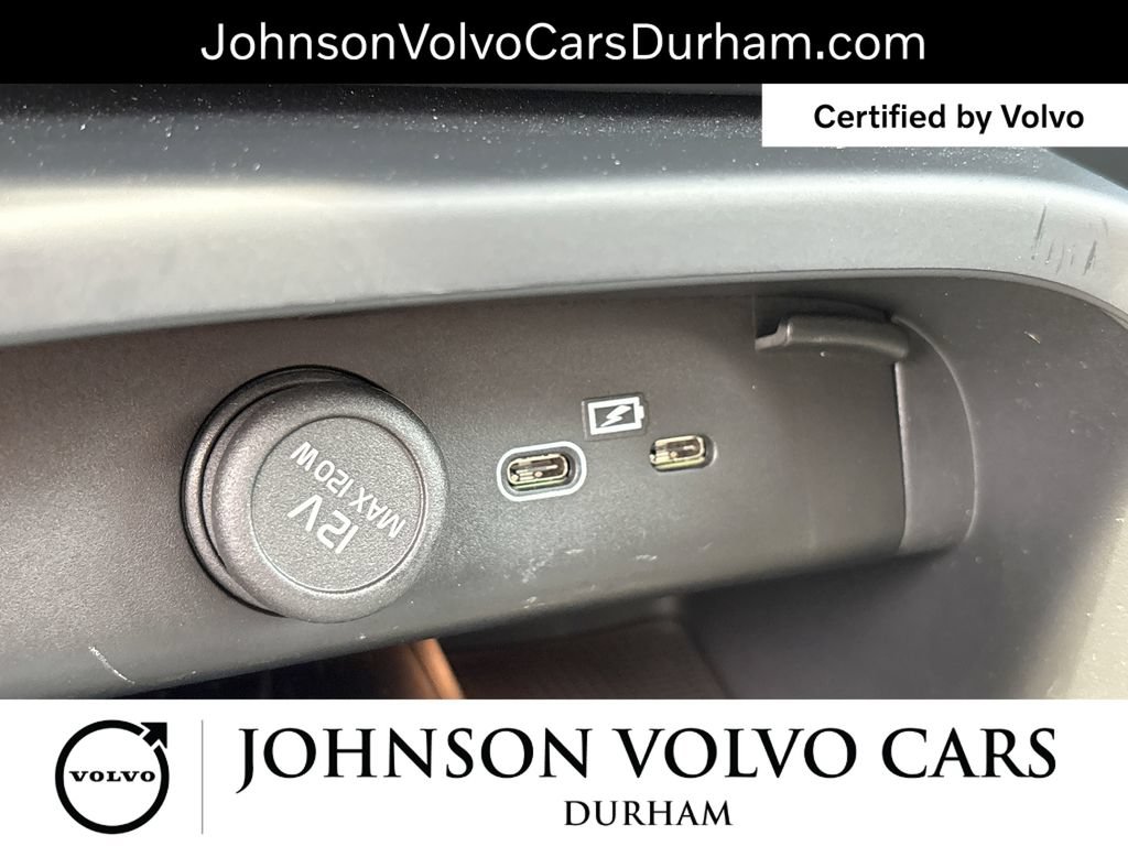 Certified 2024 Volvo XC40 Recharge Ultimate RWD image 22