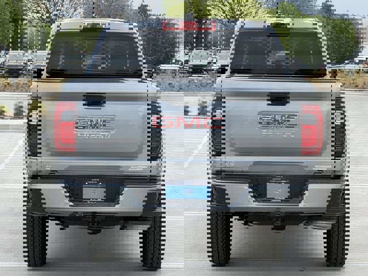 Certified 2024 GMC Canyon Elevation w/ Elevation Premium Package image 5