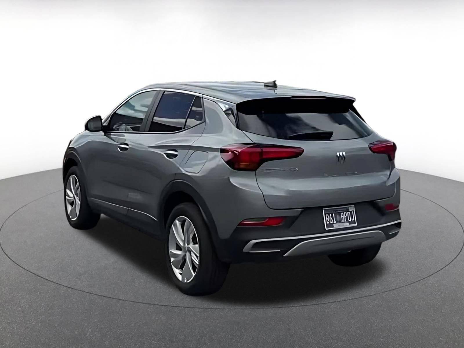 Used 2025 Buick Encore GX Preferred AWD/4WD image 9