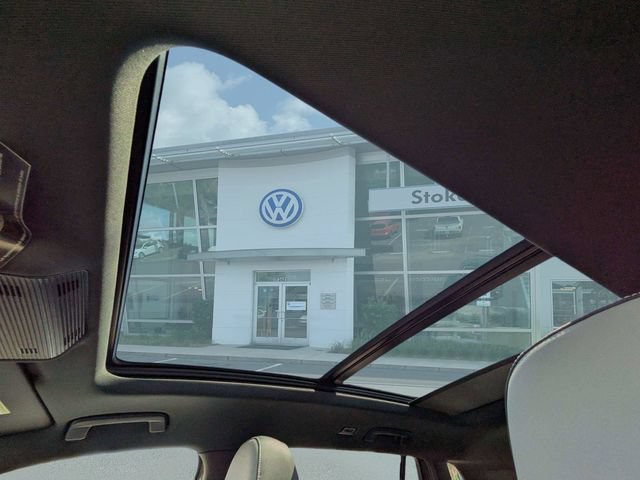 New 2026 Volkswagen Tiguan SE R-Line FWD image 22