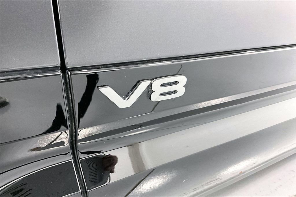 Used 2024 Land Rover Defender 110 Carpathian Edition image 40