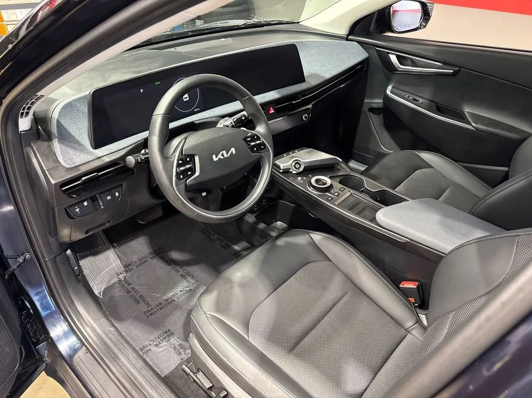 Used 2024 Kia EV6 Light AWD/4WD image 92