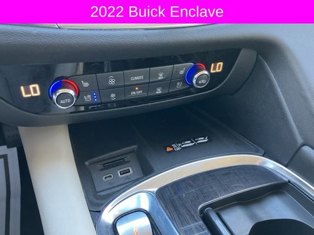 Used 2022 Buick Enclave Premium w/ Experience Buick Package image 39