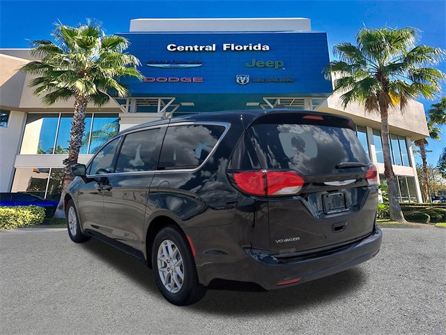 New 2026 Chrysler Voyager LX image 7