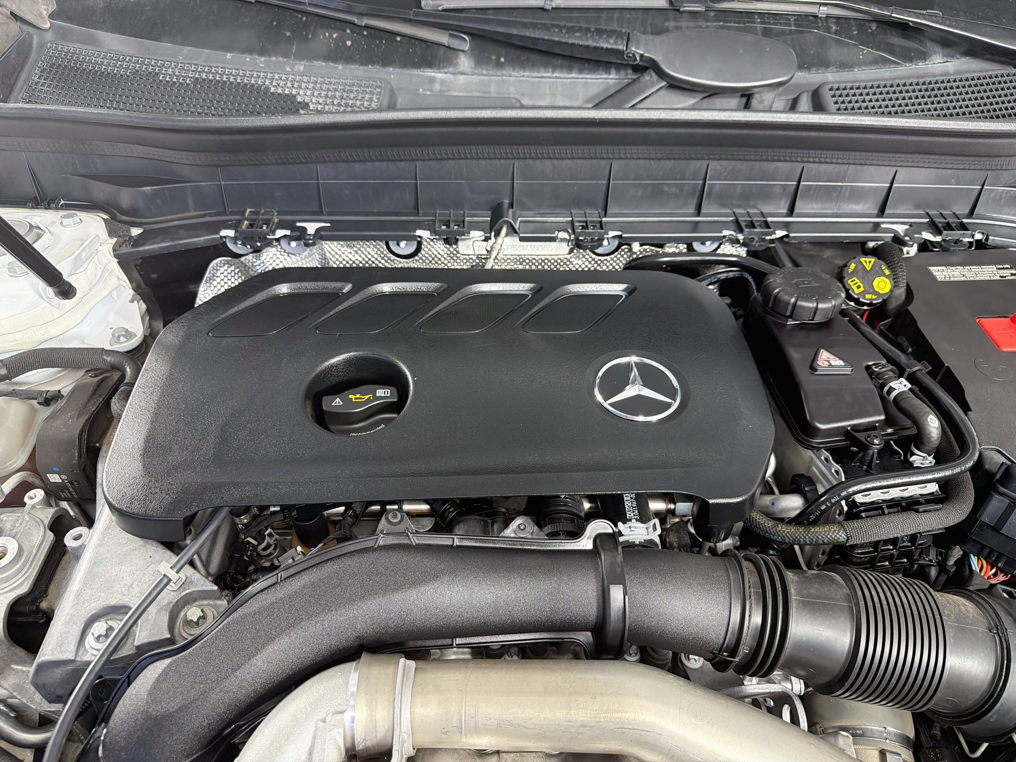 Used 2025 Mercedes-Benz GLB 250 image 36