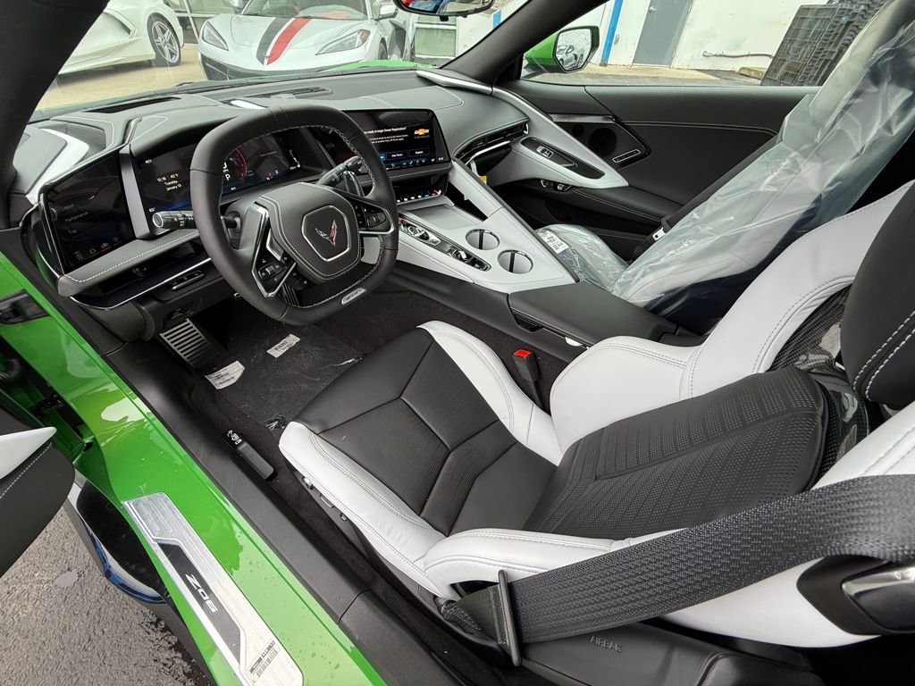 New 2026 Chevrolet Corvette Z06 w/ Stealth Interior Trim Package image 17