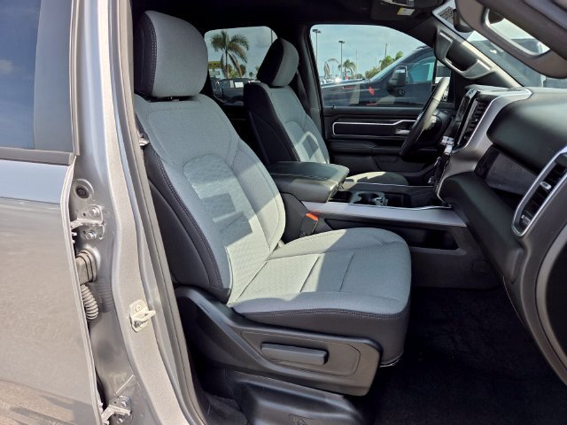 Used 2025 RAM 1500 Big Horn AWD/4WD image 19