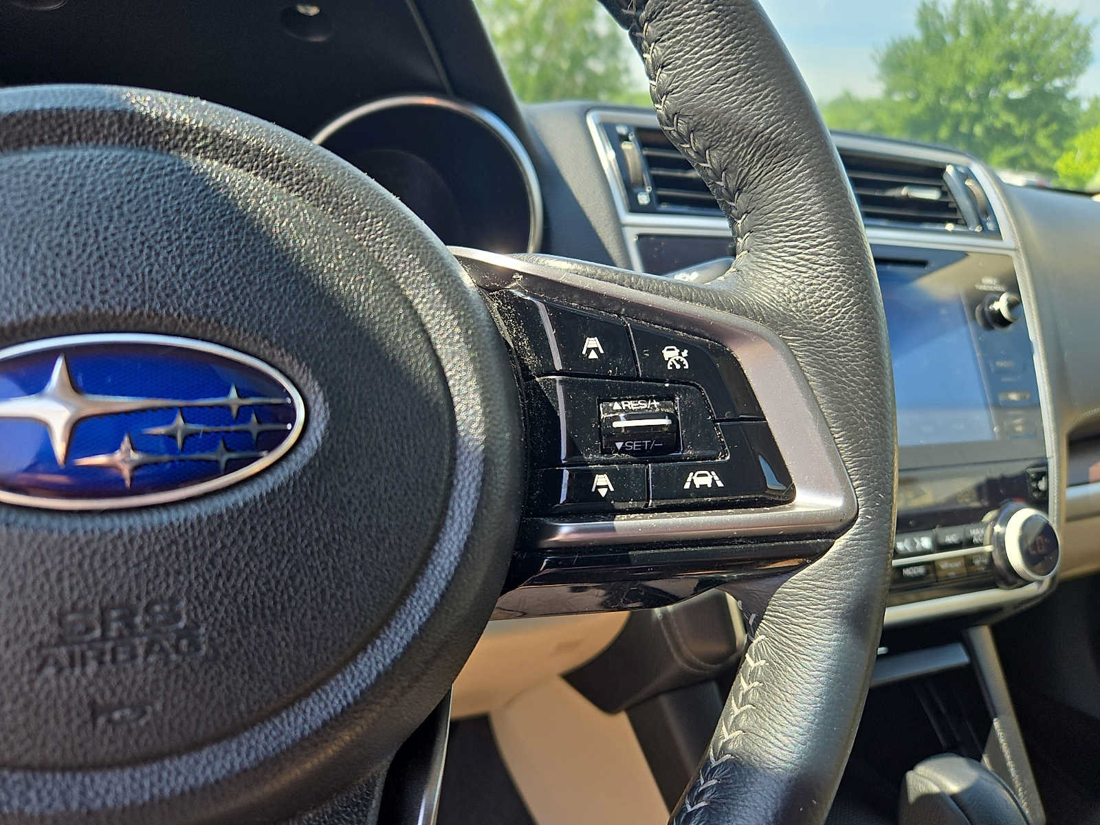 Used 2019 Subaru Outback 2.5i Limited AWD/4WD image 23