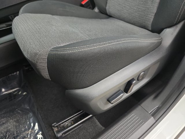 Used 2021 Nissan Rogue SV FWD image 28