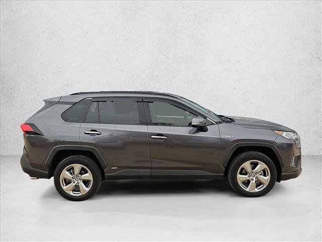 Used 2020 Toyota RAV4 Limited AWD/4WD image 4