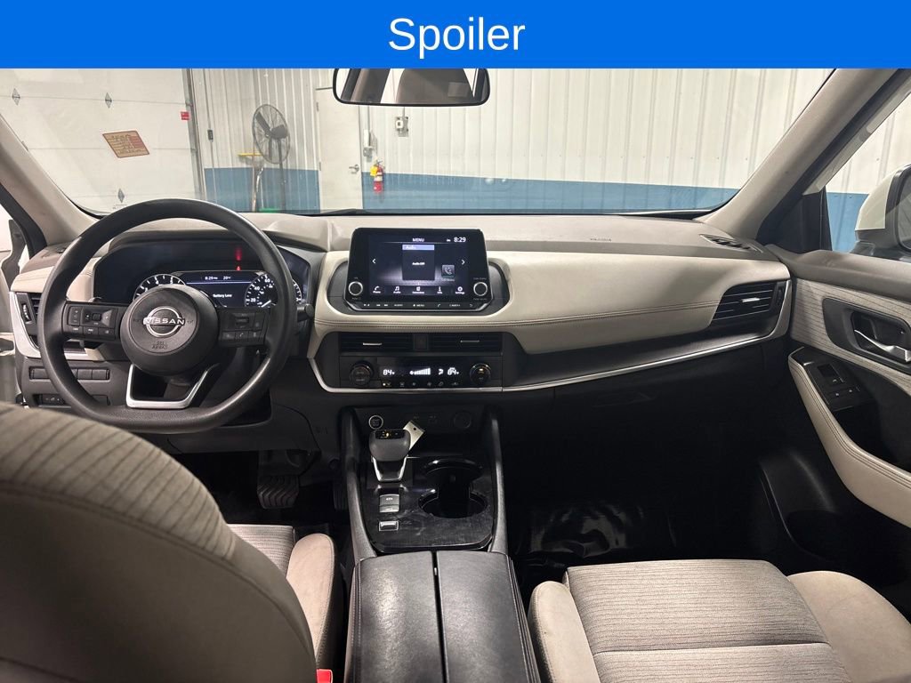 Used 2023 Nissan Rogue SV image 9