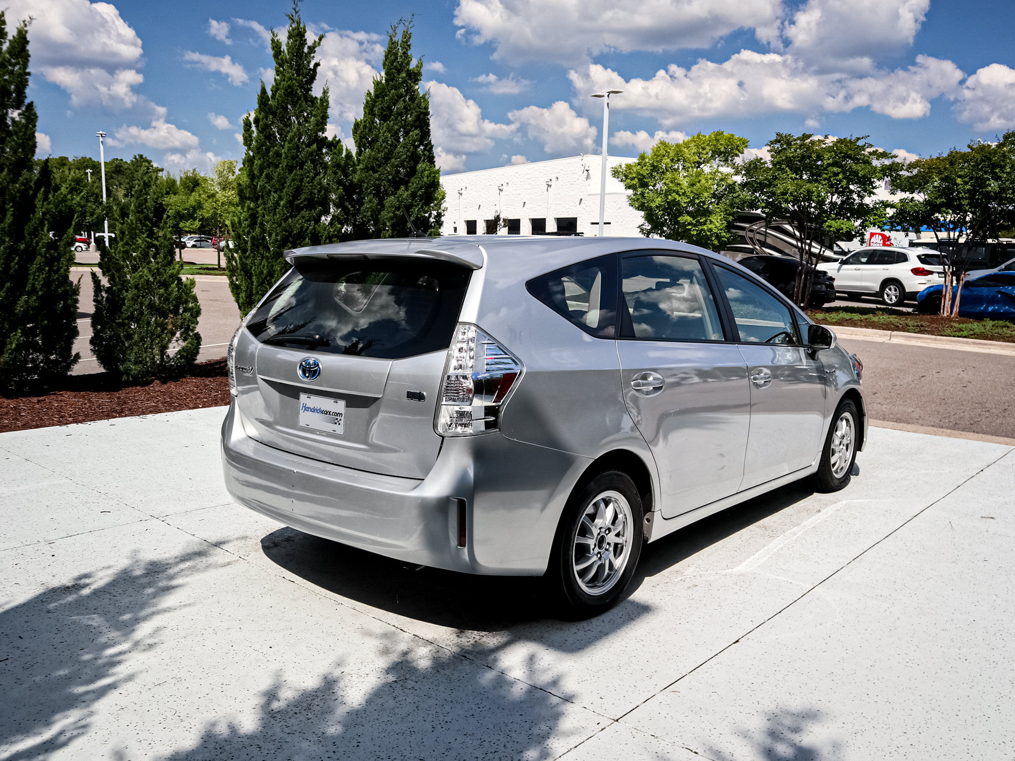 Used 2012 Toyota Prius V Two FWD image 10