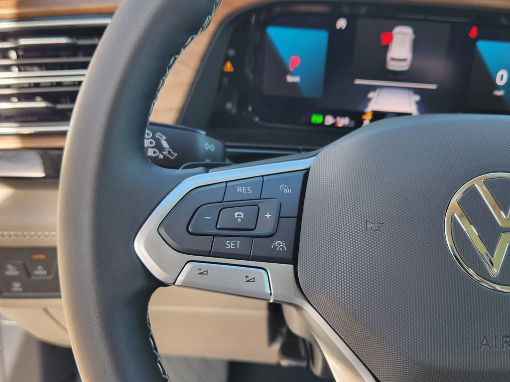 New 2026 Volkswagen Atlas SE image 16