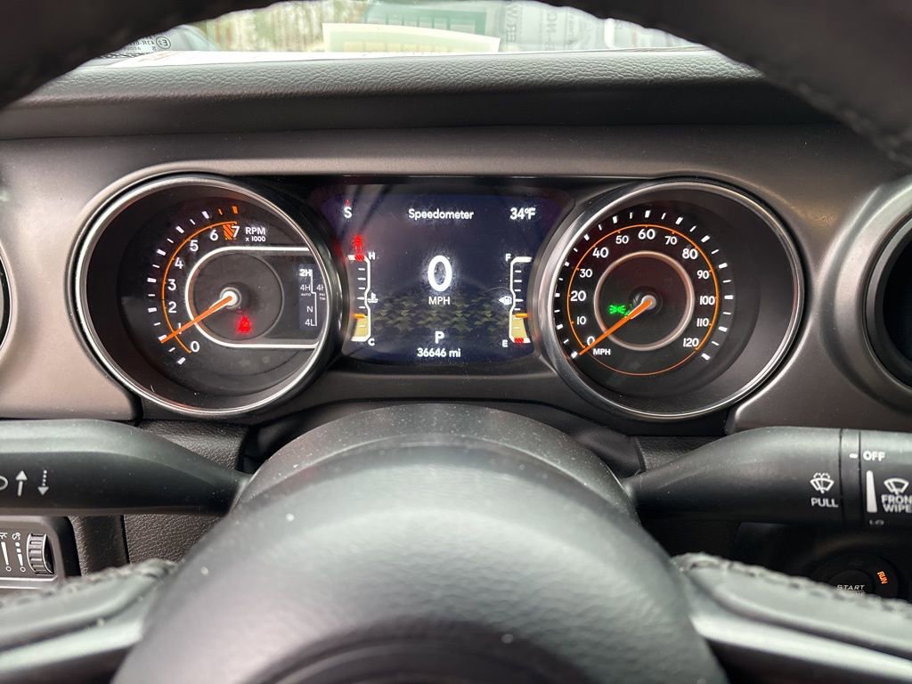 Used 2022 Jeep Gladiator Willys image 12