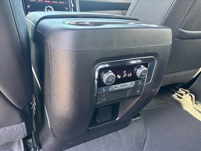 Certified 2026 GMC Yukon AT4 w/ AT4 Premium Package AWD/4WD image 11
