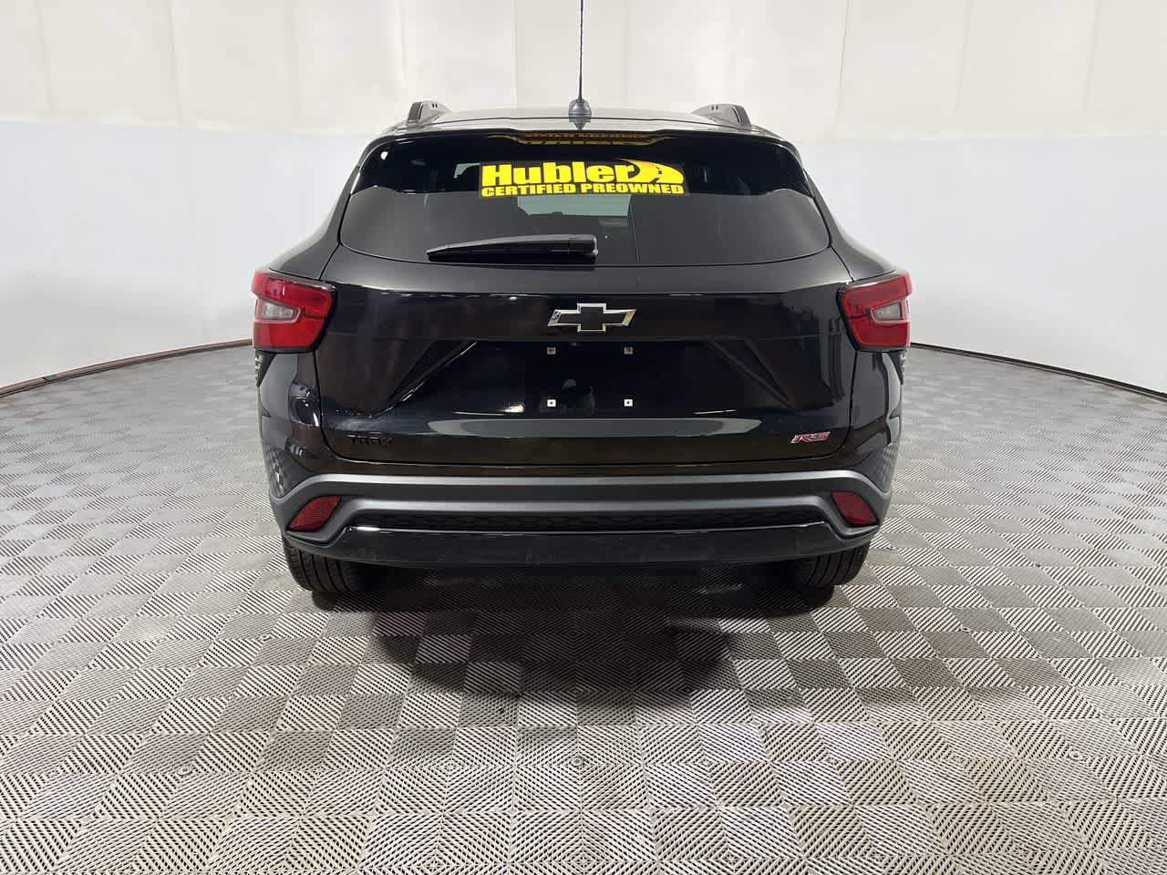 Used 2024 Chevrolet Trax RS w/ Driver Confidence Package FWD image 7