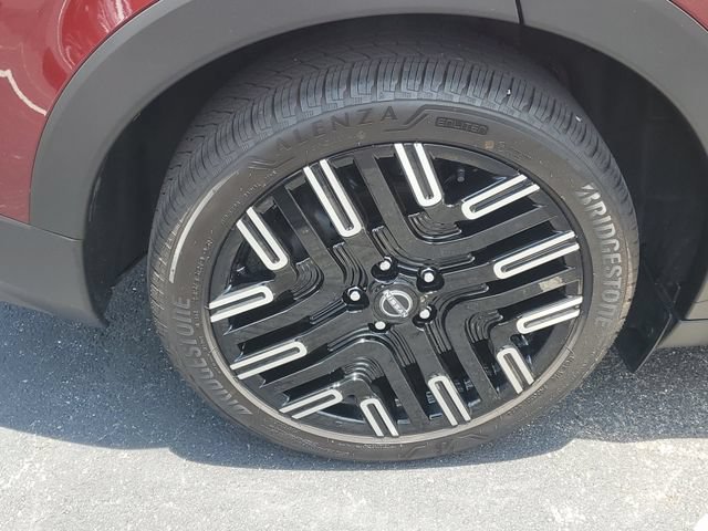 Certified 2026 Nissan Leaf Platinum+ w/ Floor Mat Package (Platinum+) FWD image 5