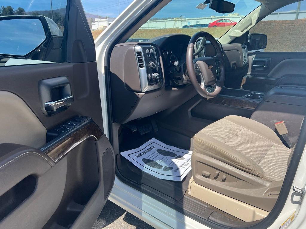 Used 2015 Chevrolet Silverado 1500 LT w/ LT Convenience Package image 14