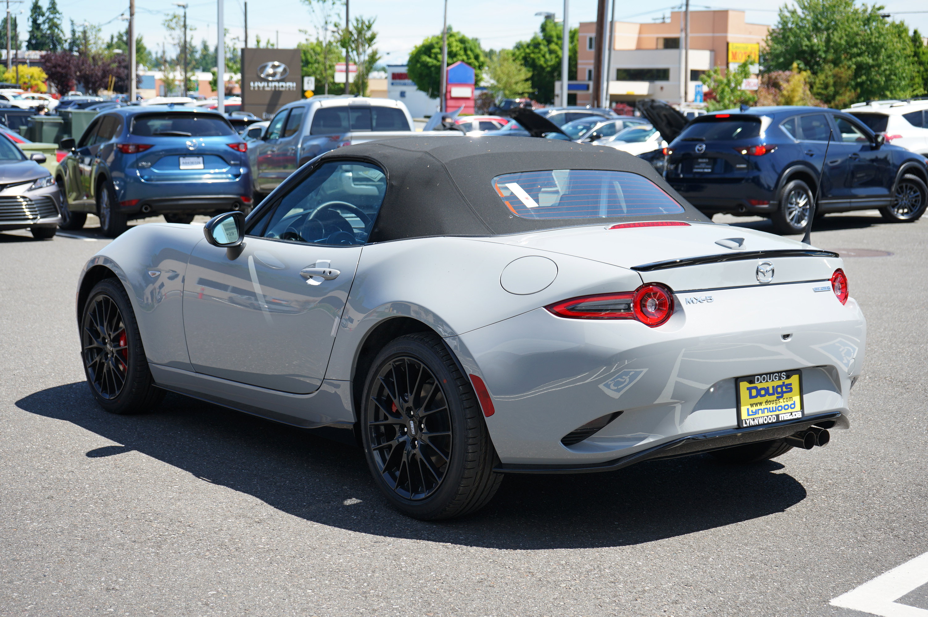 New 2025 MAZDA MX-5 Miata Club w/ Brembo/BBS Recaro Package image 5
