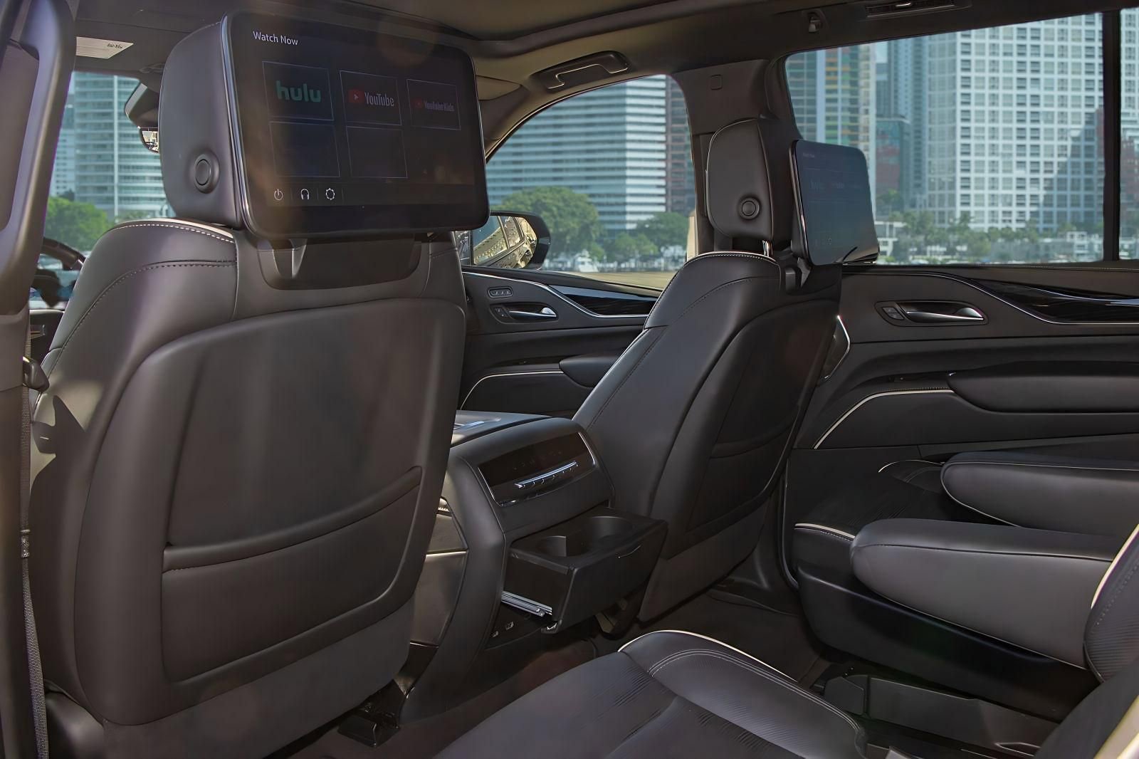 Used 2023 Cadillac Escalade Sport AWD/4WD image 15