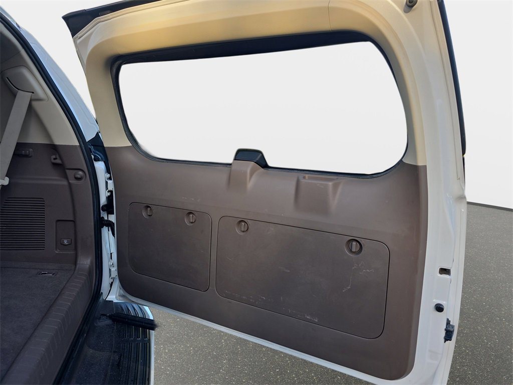 Used 2015 Lexus GX 460 image 14