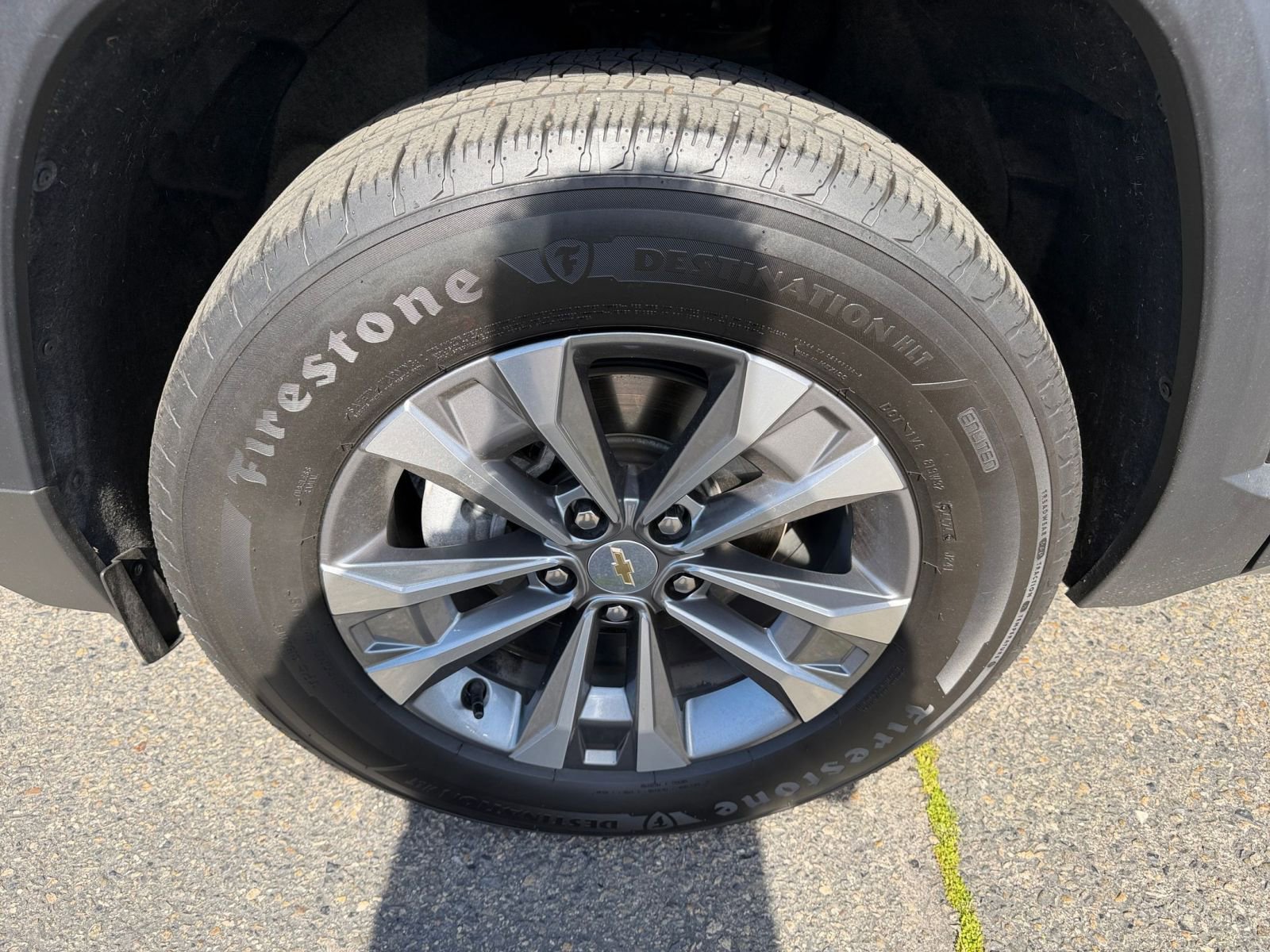 Used 2025 Chevrolet Equinox LT image 30