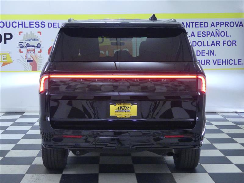 Used 2025 Lincoln Navigator Reserve w/ Jet Appearance Package AWD/4WD image 7