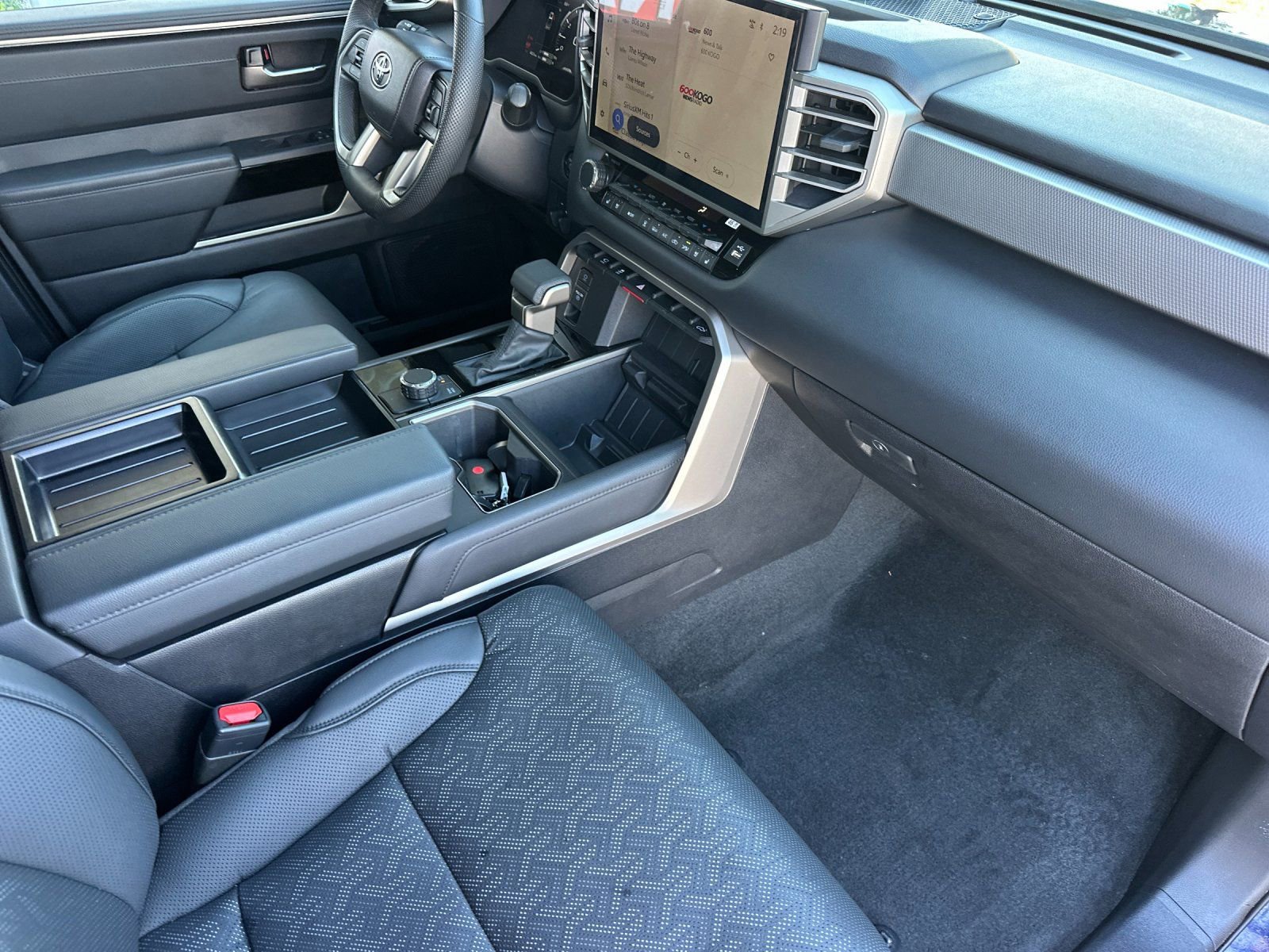 Used 2025 Toyota Tundra Limited RWD image 14